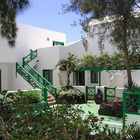 Celeste Apartment *